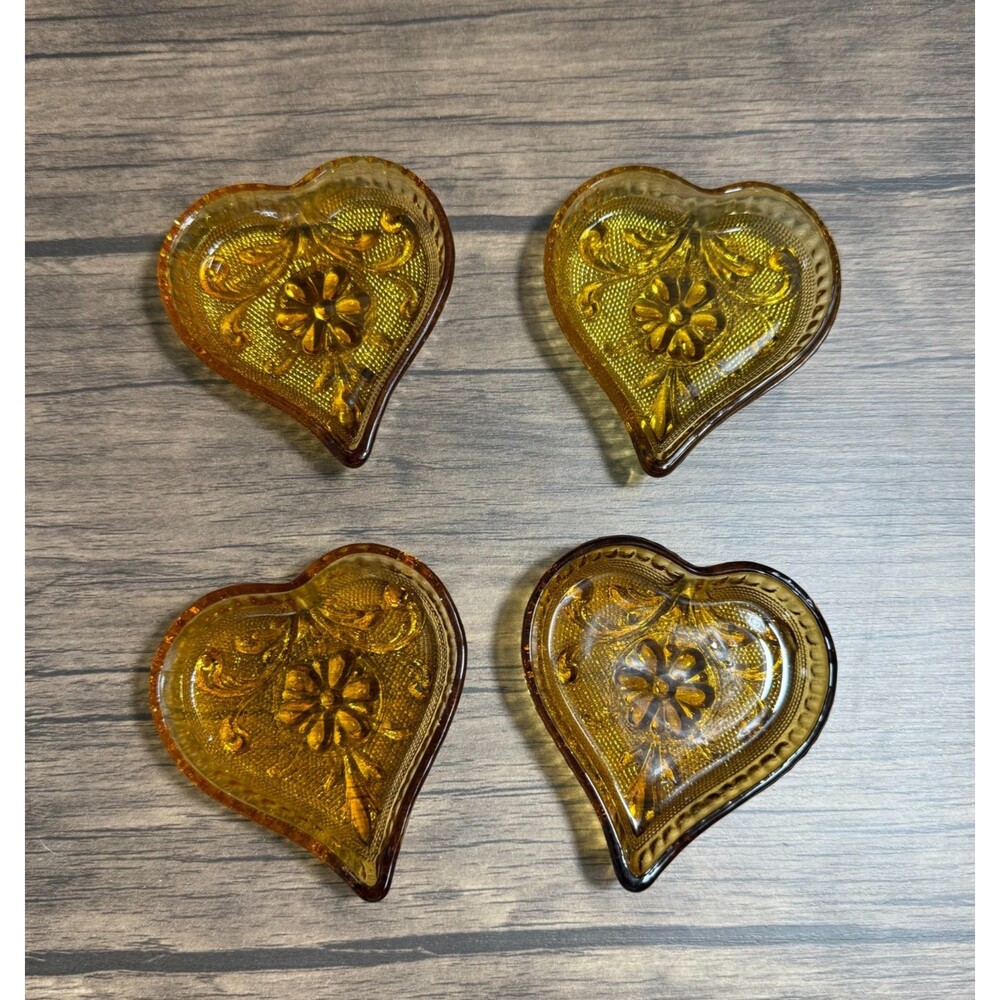 Indiana Glass Tiara Amber Heart Shaped Trinket Dish Set Of 4 Vintage